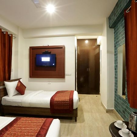 نيودلهي Hotel Airport Star المظهر الخارجي الصورة